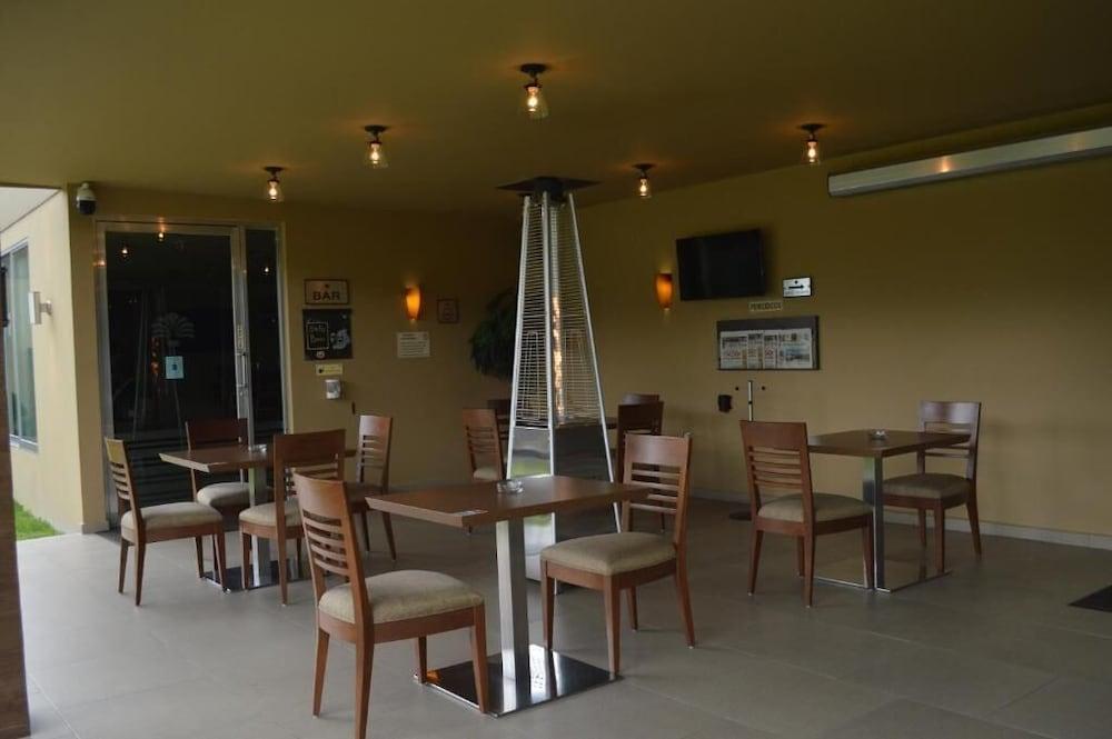 Layfer Express, Cordoba, Ver المظهر الخارجي الصورة